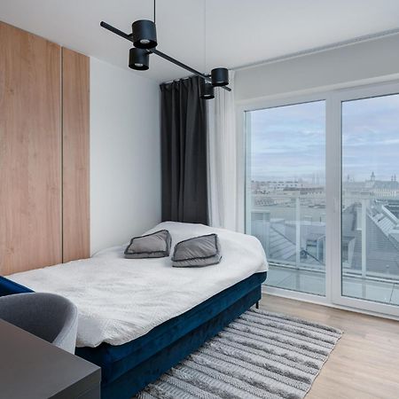 Nice View Apartment, Free Underground Parking, City Square 6 Min Вроцлав Экстерьер фото
